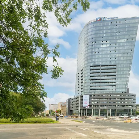 Margi Flair Pool Sauna Jacuzzi 슈체친